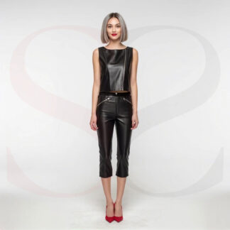 Boat Neck Sleeveless Cropped Shirt And Leather Capri